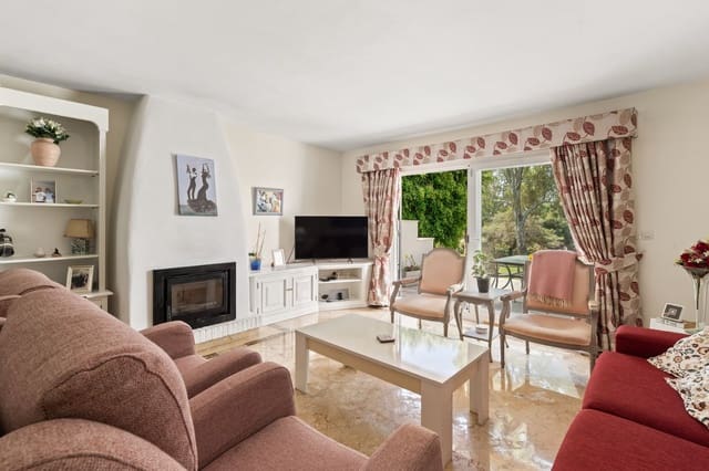 2 slaapkamer Huis te koop in Atalaya-Isdabe, Estepona met zwembad garage - € 350.000 (Ref: 9929864)