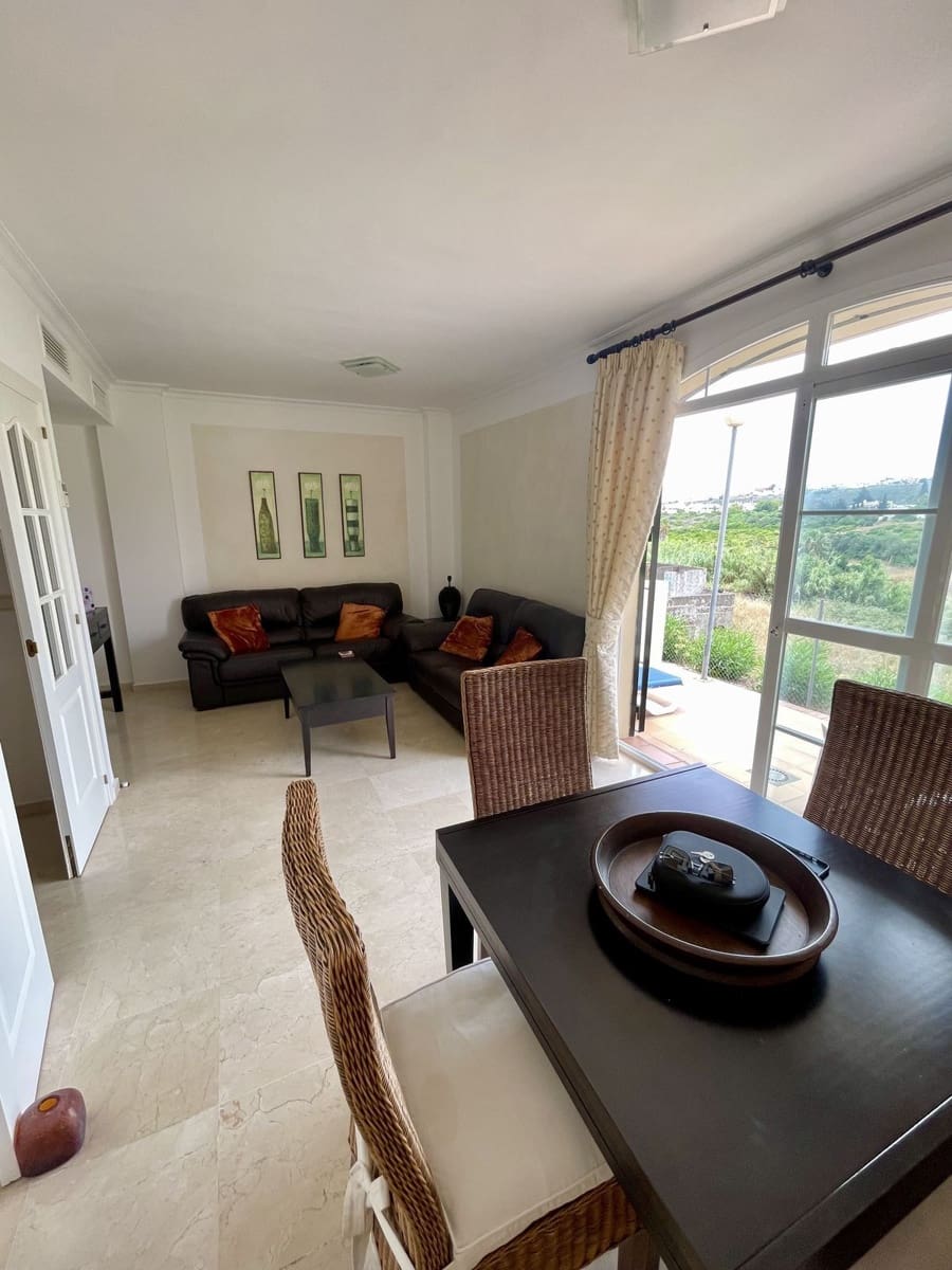 4 soverom Hus til salgs i La Duquesa / Puerto de la Duquesa - € 370 000 (Ref: 9942803)