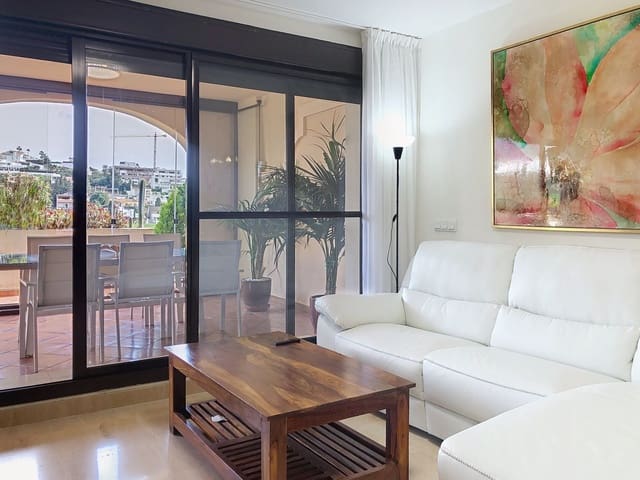 3 soverom Leilighet til salgs i Estepona med svømmebasseng garasje - € 470 000 (Ref: 9942852)