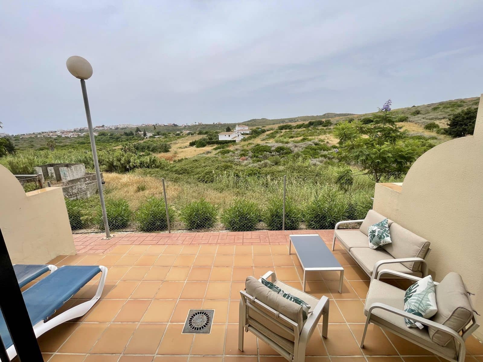 4 quarto Casa em Banda para venda em La Duquesa / Puerto de la Duquesa - 370 000 € (Ref: 9954532)