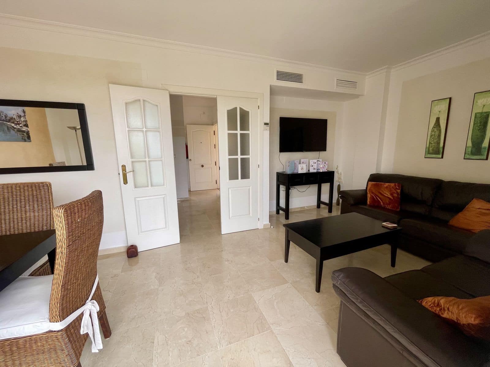 4 chambre Maison de Ville à vendre à La Duquesa / Puerto de la Duquesa - 370 000 € (Ref: 9964261)