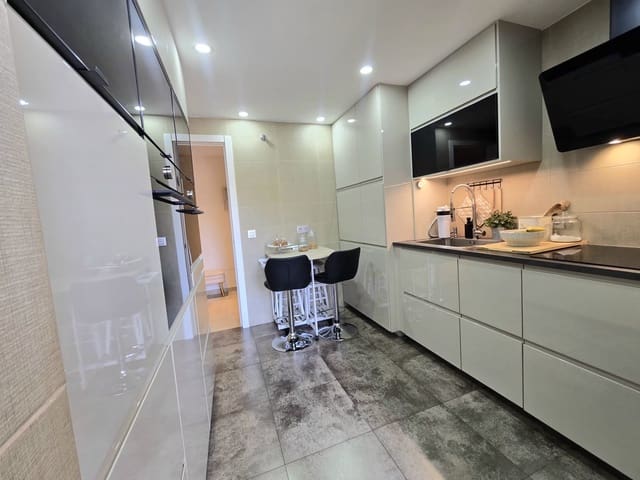 3 soverom Leilighet til salgs i Calahonda, Mijas med svømmebasseng garasje - € 429 000 (Ref: 9985179)