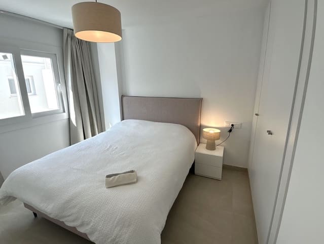 3 quarto Penthouse para arrendar em Fuengirola com piscina garagem - 2 650 € (Ref: 9991790)