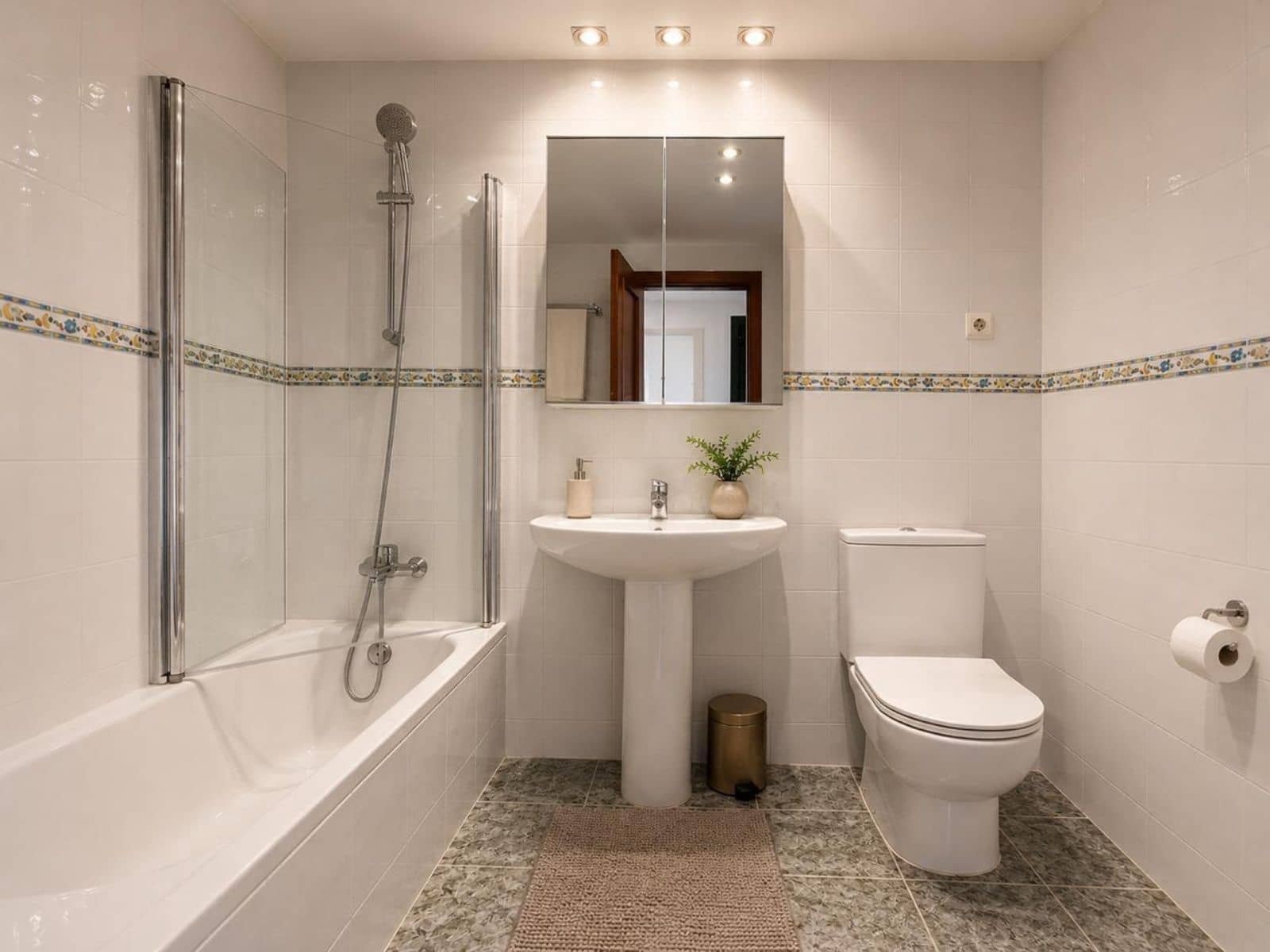 2 Zimmer Penthouse zu verkaufen in New Golden Mile mit Pool - 375.000 € (Ref: 9994503)