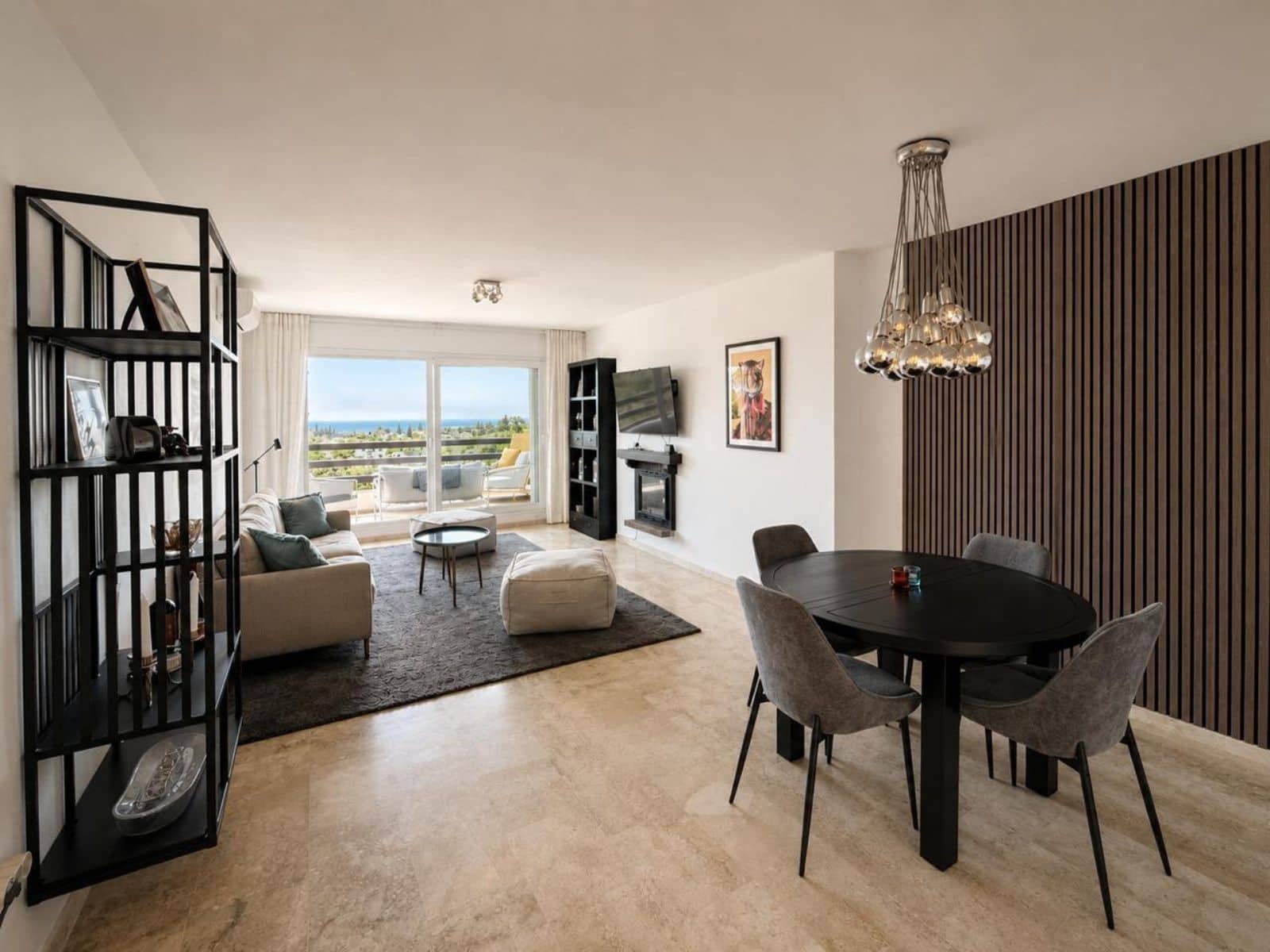 2 Zimmer Penthouse zu verkaufen in New Golden Mile mit Pool - 375.000 € (Ref: 9994503)