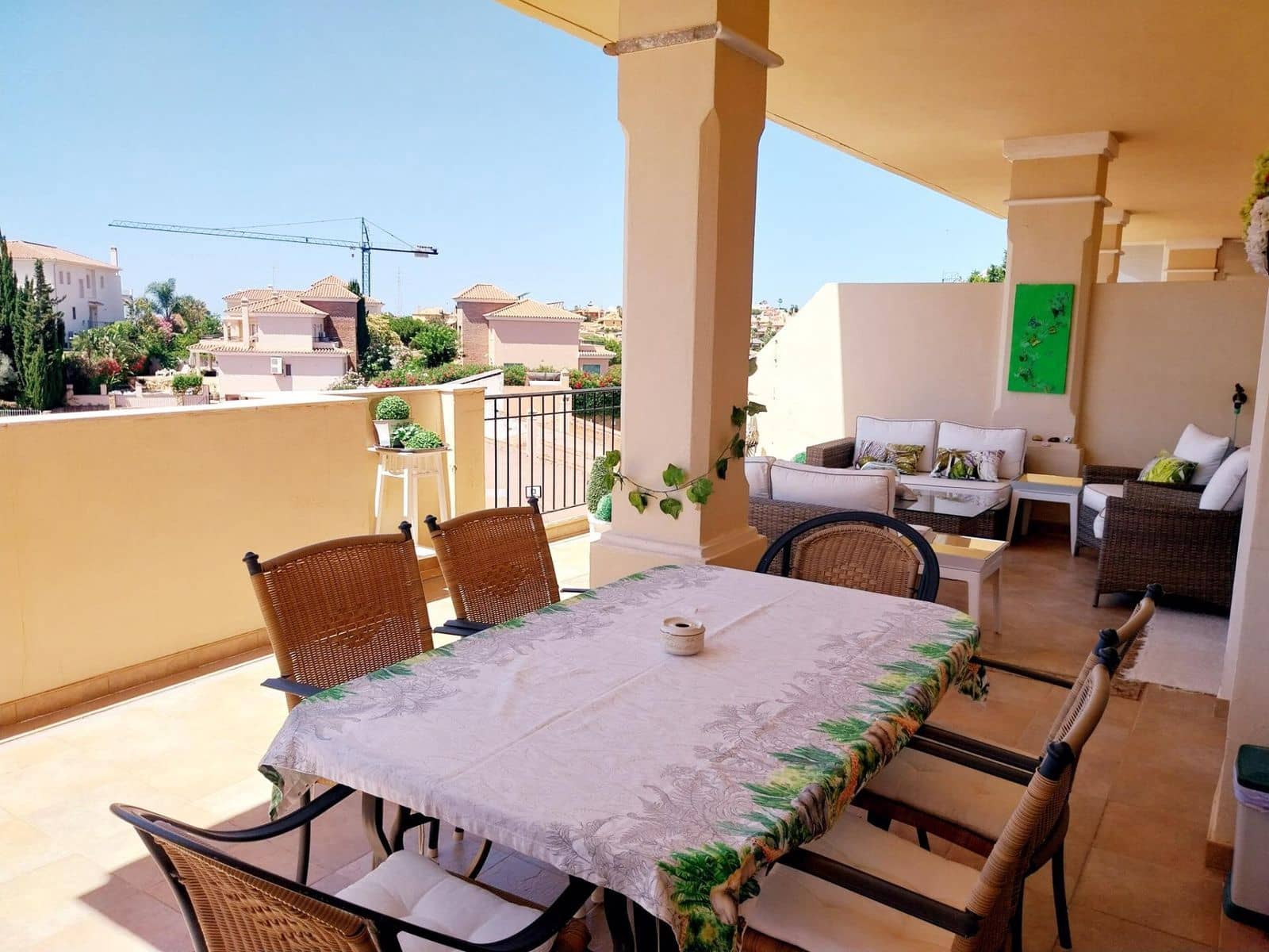 3 soveværelse Lejlighed til salg i Riviera del Sol med swimmingpool garage - € 395.000 (Ref: 9994526)