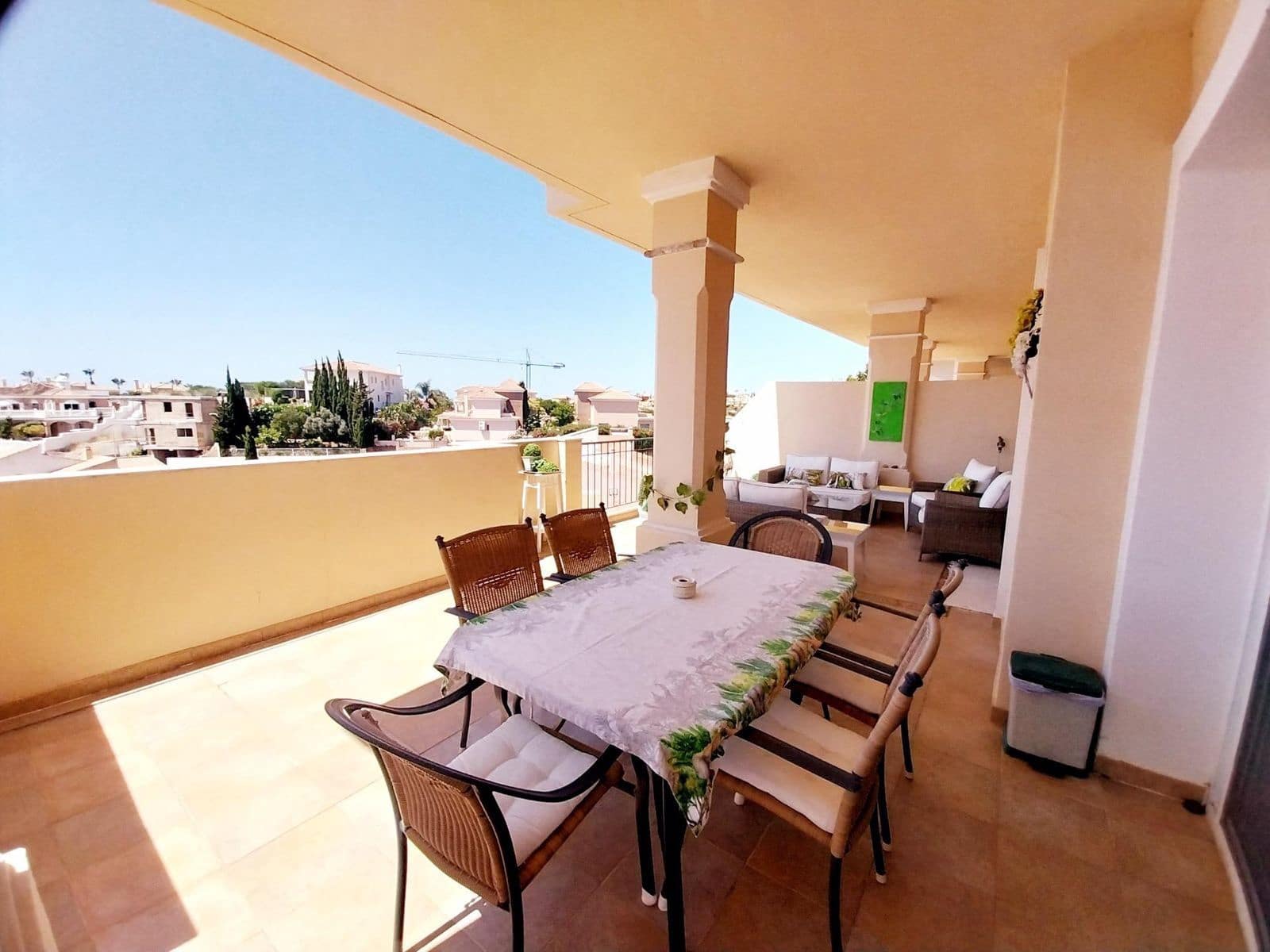 3 soveværelse Lejlighed til salg i Riviera del Sol med swimmingpool garage - € 395.000 (Ref: 9994526)