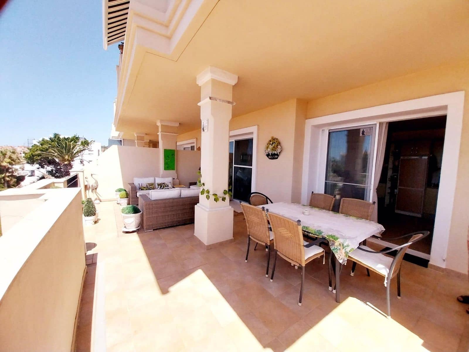 3 soveværelse Lejlighed til salg i Riviera del Sol med swimmingpool garage - € 395.000 (Ref: 9994526)