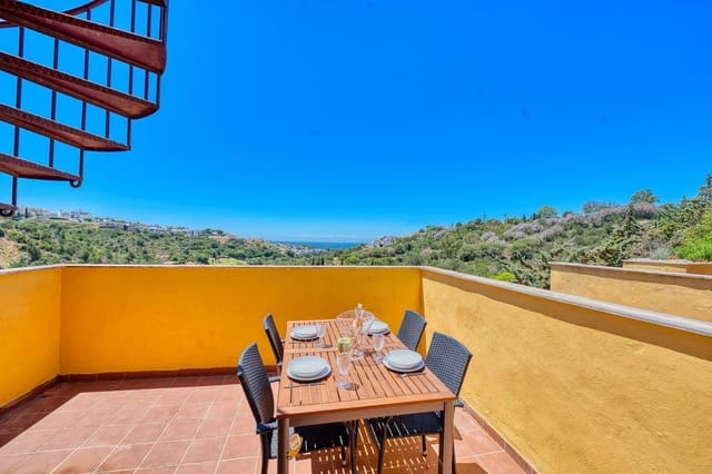 2 soverom Penthouse til salgs i Elviria, Marbella med svømmebasseng - € 350 000 (Ref: 9994547)