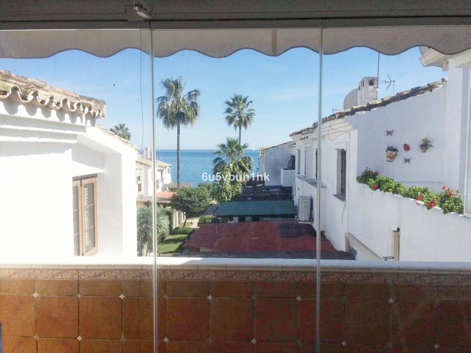 2 soverom Hus til salgs i Estepona med svømmebasseng - € 469 000 (Ref: 9994598)