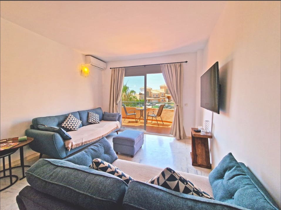 3 soverom Penthouse til salgs i Riviera del Sol med svømmebasseng garasje - € 395 000 (Ref: 9994605)