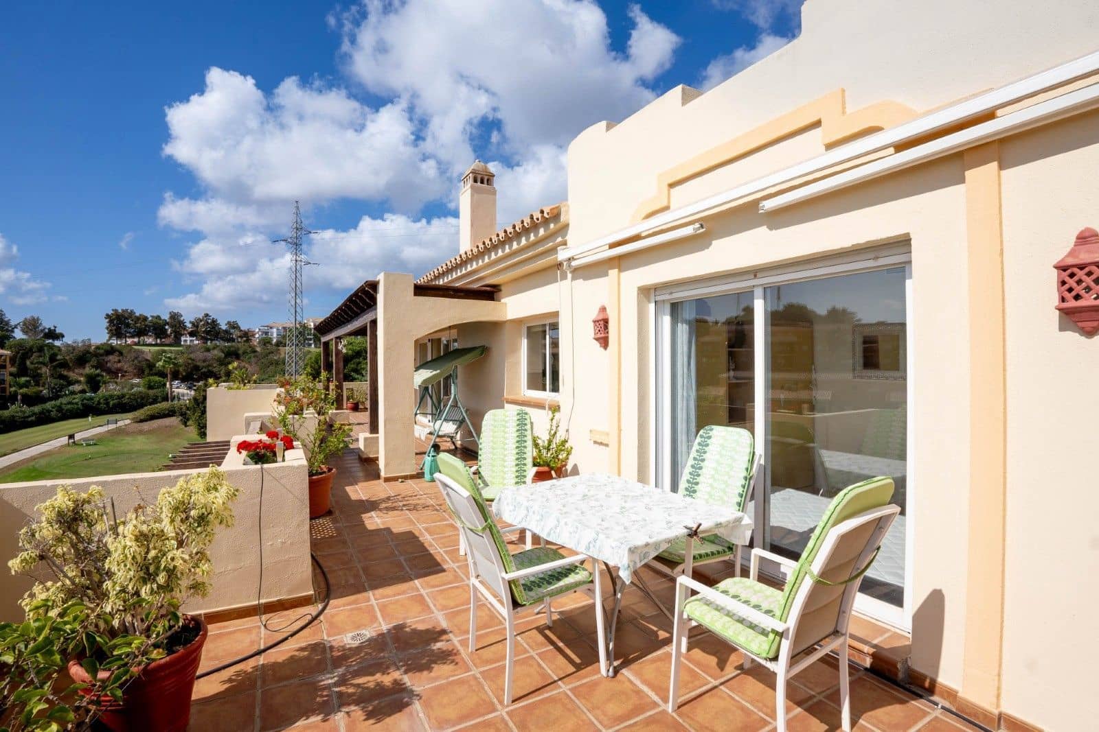 3 Zimmer Penthouse zu verkaufen in Malaga Stadt mit Pool Garage - 490.000 € (Ref: 9995221)