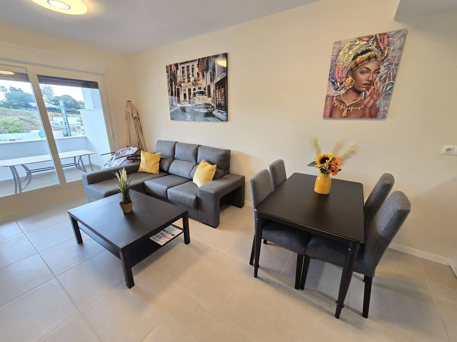 2 bedroom Apartment for sale in Estepona with pool garage - € 395,000 (Ref: 9995243)