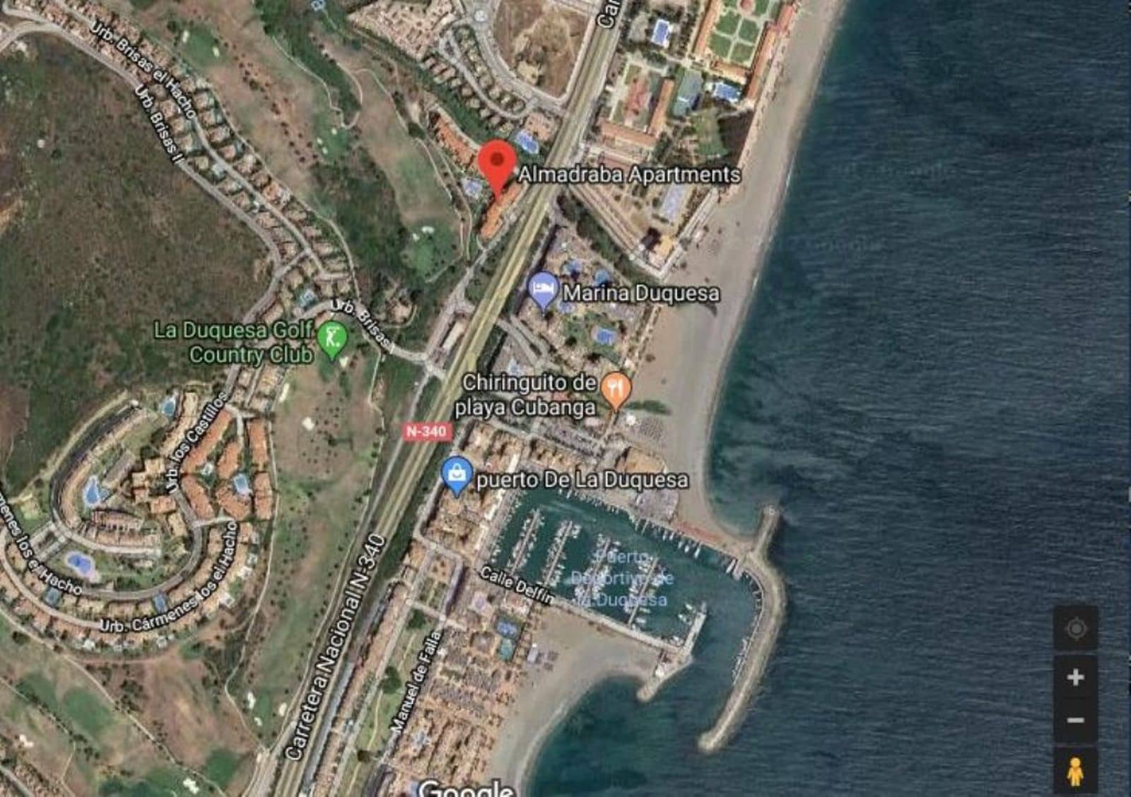 3 soverom Penthouse til salgs i La Duquesa / Puerto de la Duquesa med svømmebasseng - € 335 000 (Ref: 9995274)
