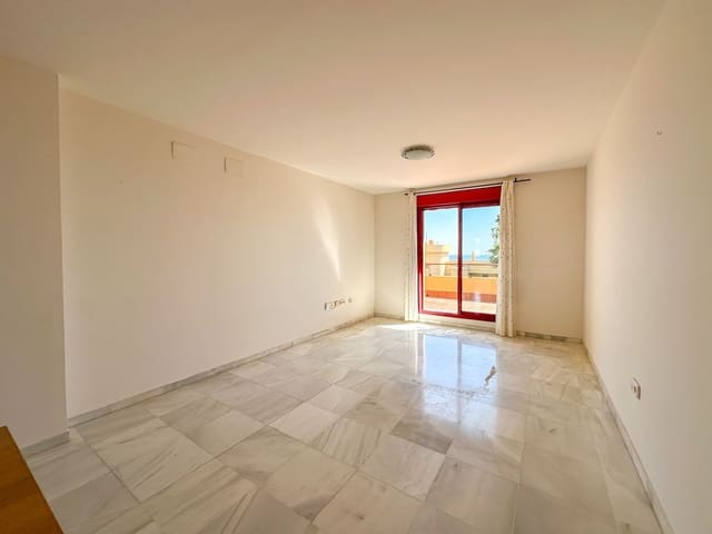 2 bedroom Penthouse for sale in La Cala de Mijas, Mijas with pool garage - € 399,950 (Ref: 9995286)