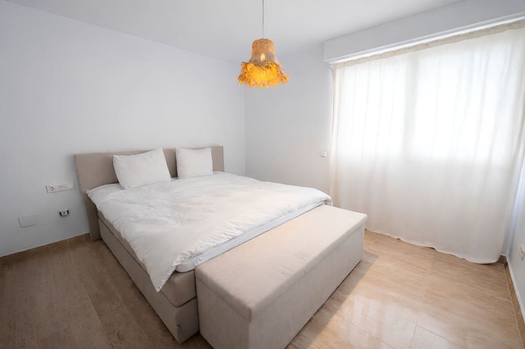 2 soveværelse Penthouse til salg i La Cala de Mijas med swimmingpool garage - € 450.000 (Ref: 9995292)