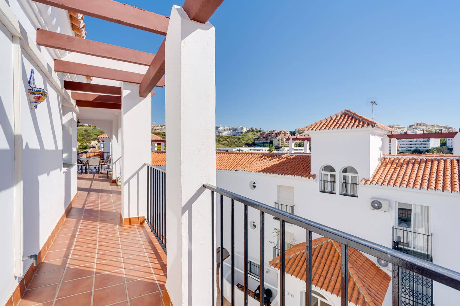 2 soveværelse Penthouse til salg i Riviera del Sol med swimmingpool - € 320.000 (Ref: 9995294)