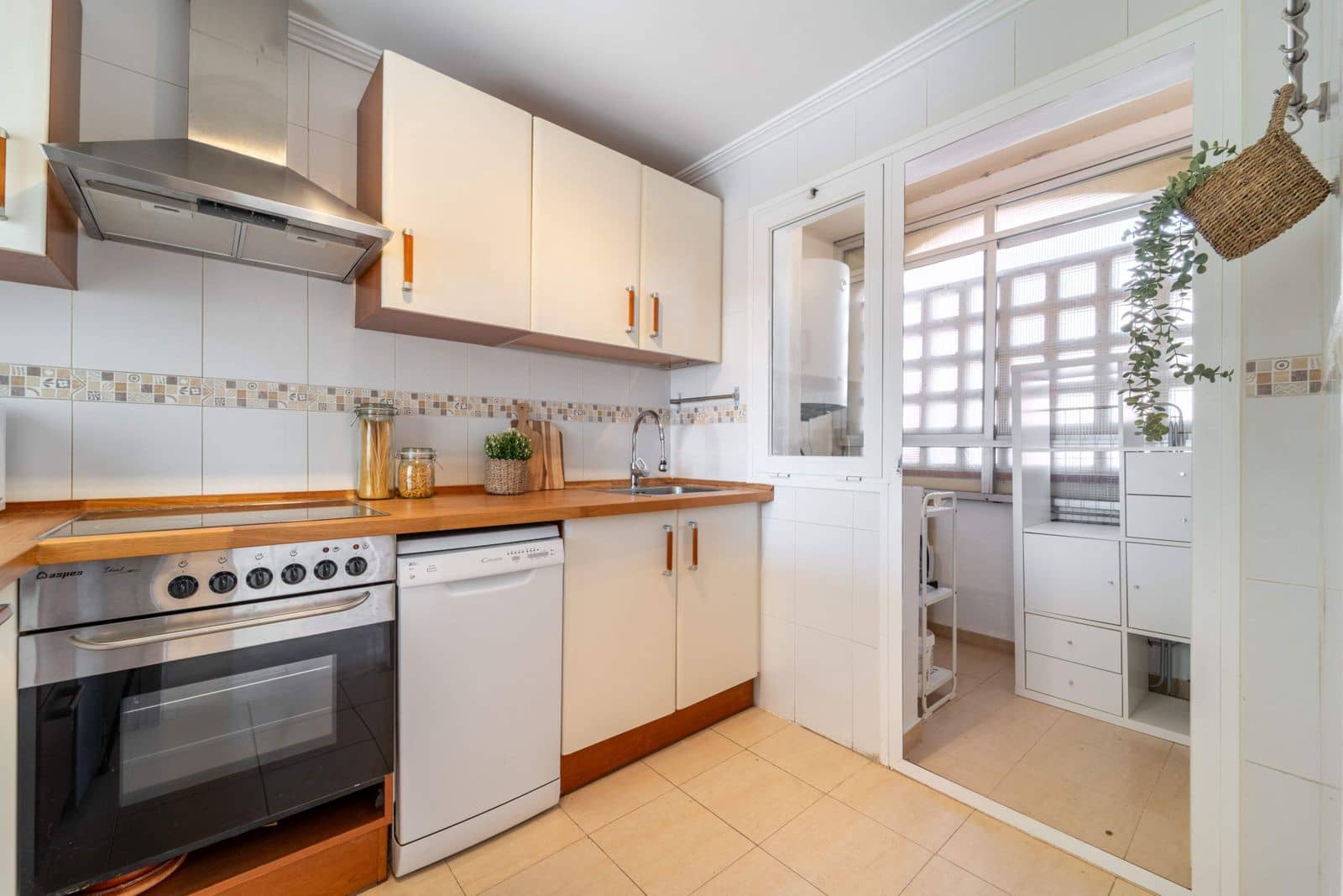 2 soverom Leilighet til salgs i Riviera del Sol med svømmebasseng garasje - € 295 000 (Ref: 9995315)