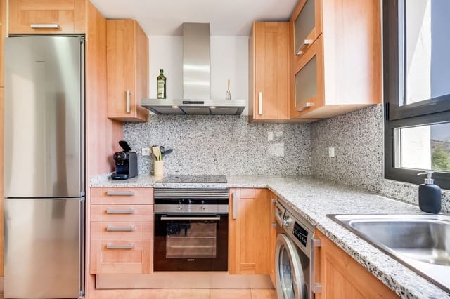 2 bedroom Penthouse for sale in Selwo, Estepona with pool garage - € 489,000 (Ref: 9995321)