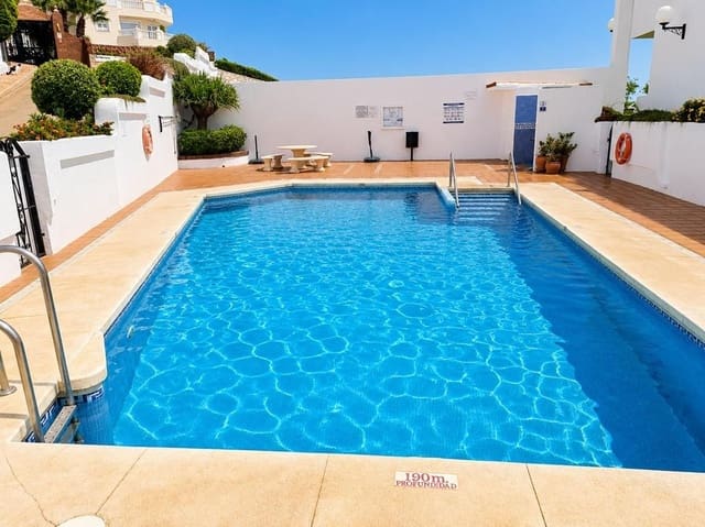 Apartamento de 4 habitaciones en Riviera del Sol, Mijas en venta con piscina garaje - 385.000 € (Ref: 9995332)