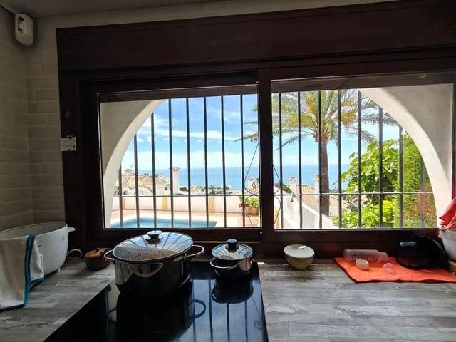 Apartamento de 4 habitaciones en Riviera del Sol, Mijas en venta con piscina garaje - 385.000 € (Ref: 9995332)