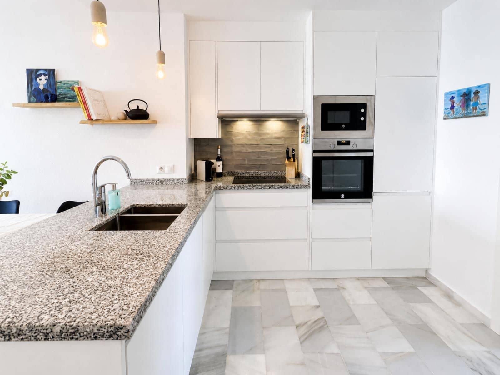 Apartamento de 2 habitaciones en Málaga ciudad en venta con piscina - 389.000 € (Ref: 9995333)
