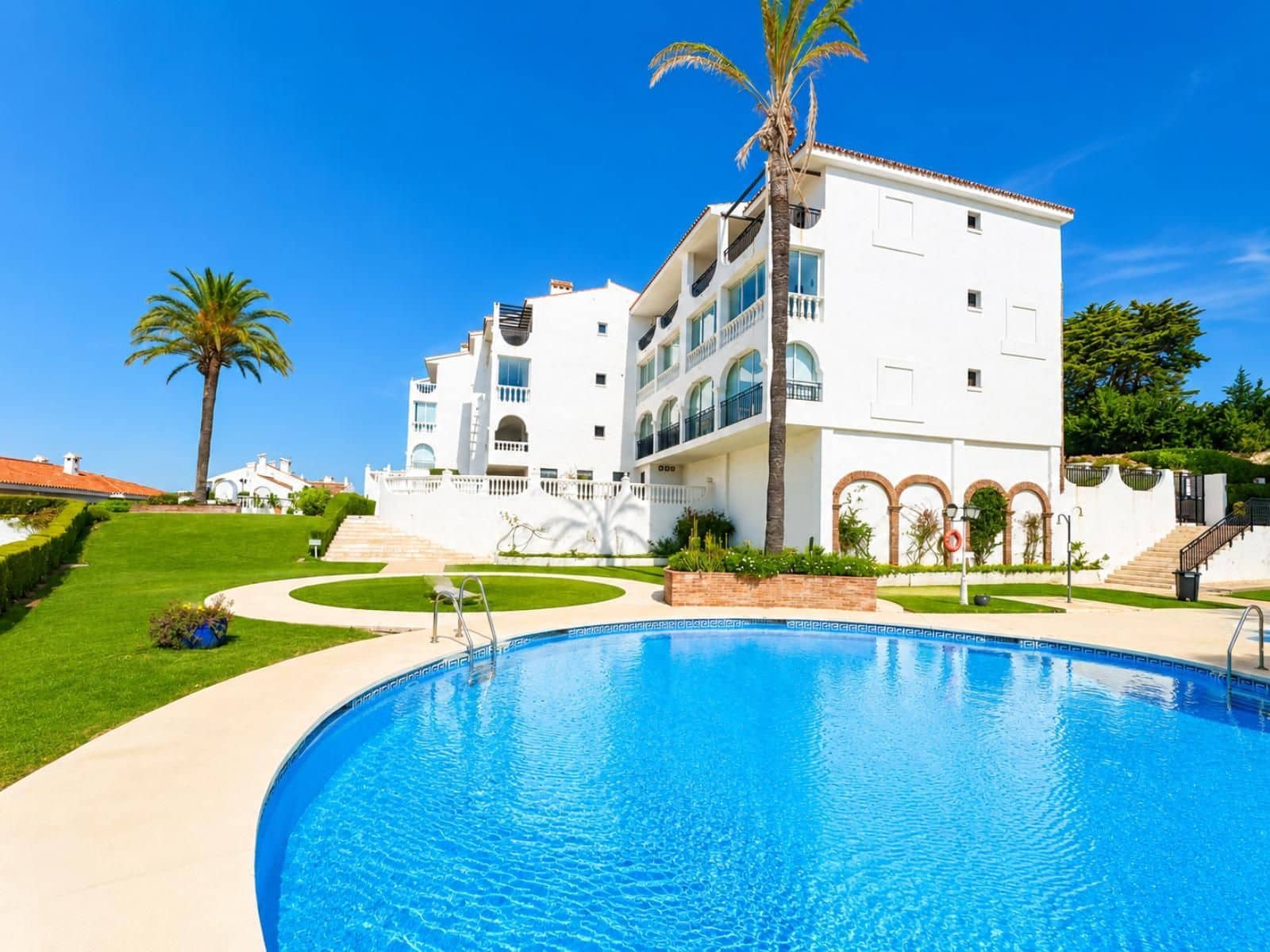 Apartamento de 2 habitaciones en Málaga ciudad en venta con piscina - 389.000 € (Ref: 9995333)