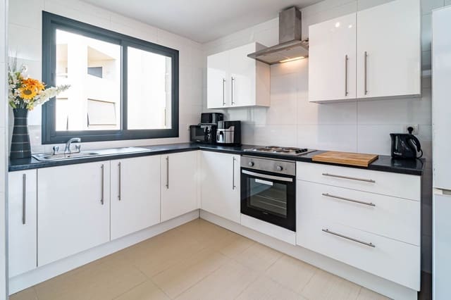2 bedroom Penthouse for sale in Selwo, Estepona with pool garage - € 395,000 (Ref: 9995341)