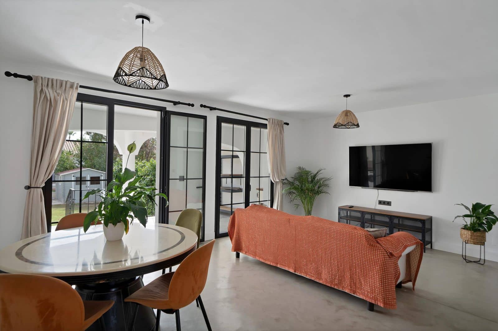 3 soverom Hus til salgs i Estepona - € 439 000 (Ref: 9997715)
