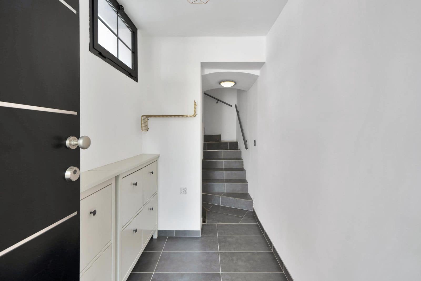 3 soverom Hus til salgs i Estepona - € 439 000 (Ref: 9997715)