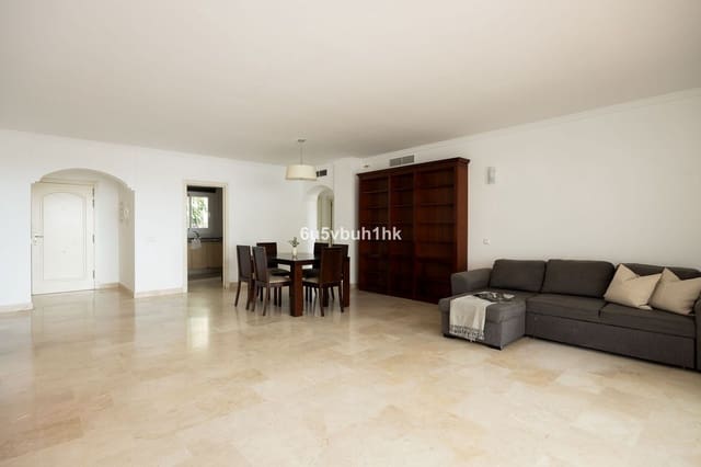 2 soverom Leilighet til salgs i Calahonda, Mijas med svømmebasseng garasje - € 370 000 (Ref: 9997732)