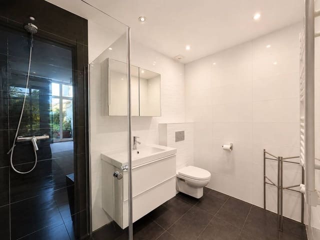 3 bedroom Apartment for sale in El Chaparral, Málaga city with pool - € 467,500 (Ref: 9997750)