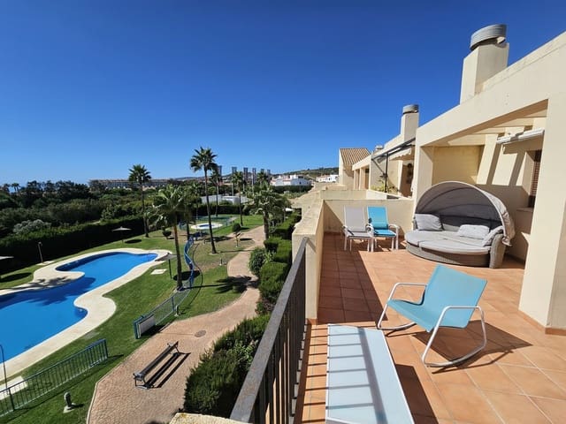 3 soverom Penthouse til salgs i Casares med svømmebasseng garasje - € 399 000 (Ref: 9999098)