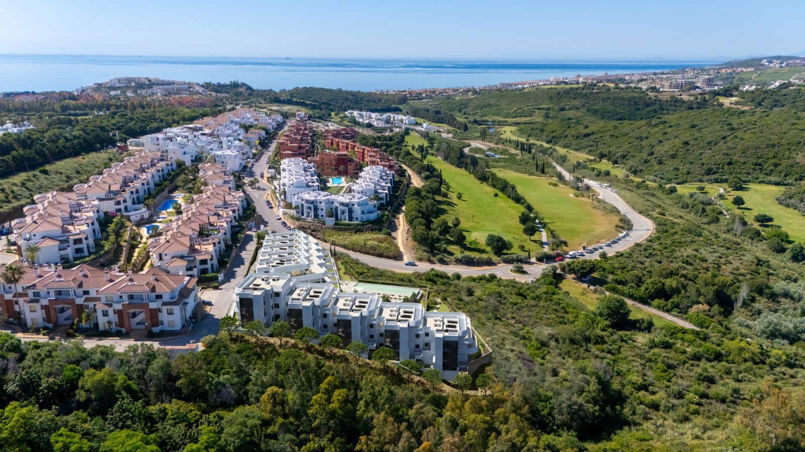 3 soveværelse Lejlighed til salg i Casares med swimmingpool garage - € 489.000 (Ref: 9999100)