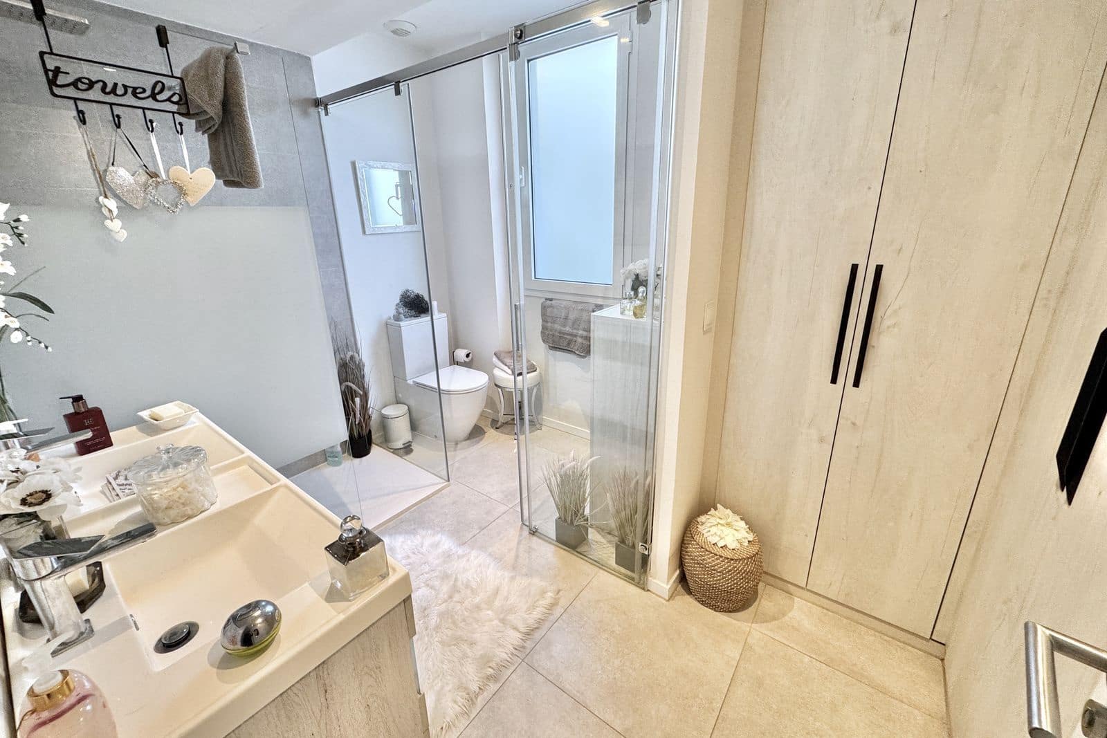3 bedroom Apartment for sale in La Cala de Mijas with pool garage - € 499,000 (Ref: 9999126)