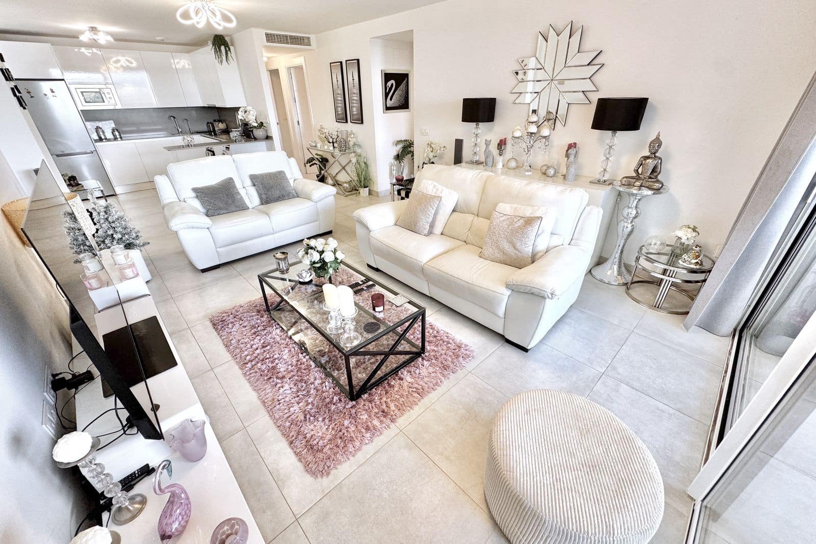 3 bedroom Apartment for sale in La Cala de Mijas with pool garage - € 499,000 (Ref: 9999126)