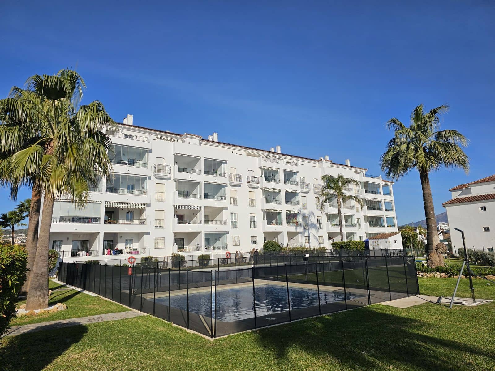 3 sypialnia Apartament na sprzedaż w Miasto Malaga z basenem garażem - 495 000 € (Ref: 9999132)
