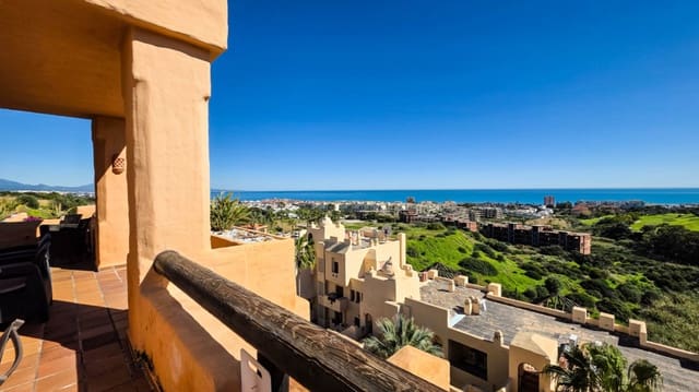 3 soveværelse Penthouse til salg i La Duquesa / Puerto de la Duquesa, Manilva med swimmingpool - € 495.000 (Ref: 9999165)