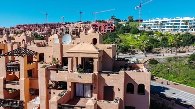 3 soveværelse Penthouse til salg i La Duquesa / Puerto de la Duquesa, Manilva med swimmingpool - € 495.000 (Ref: 9999165)