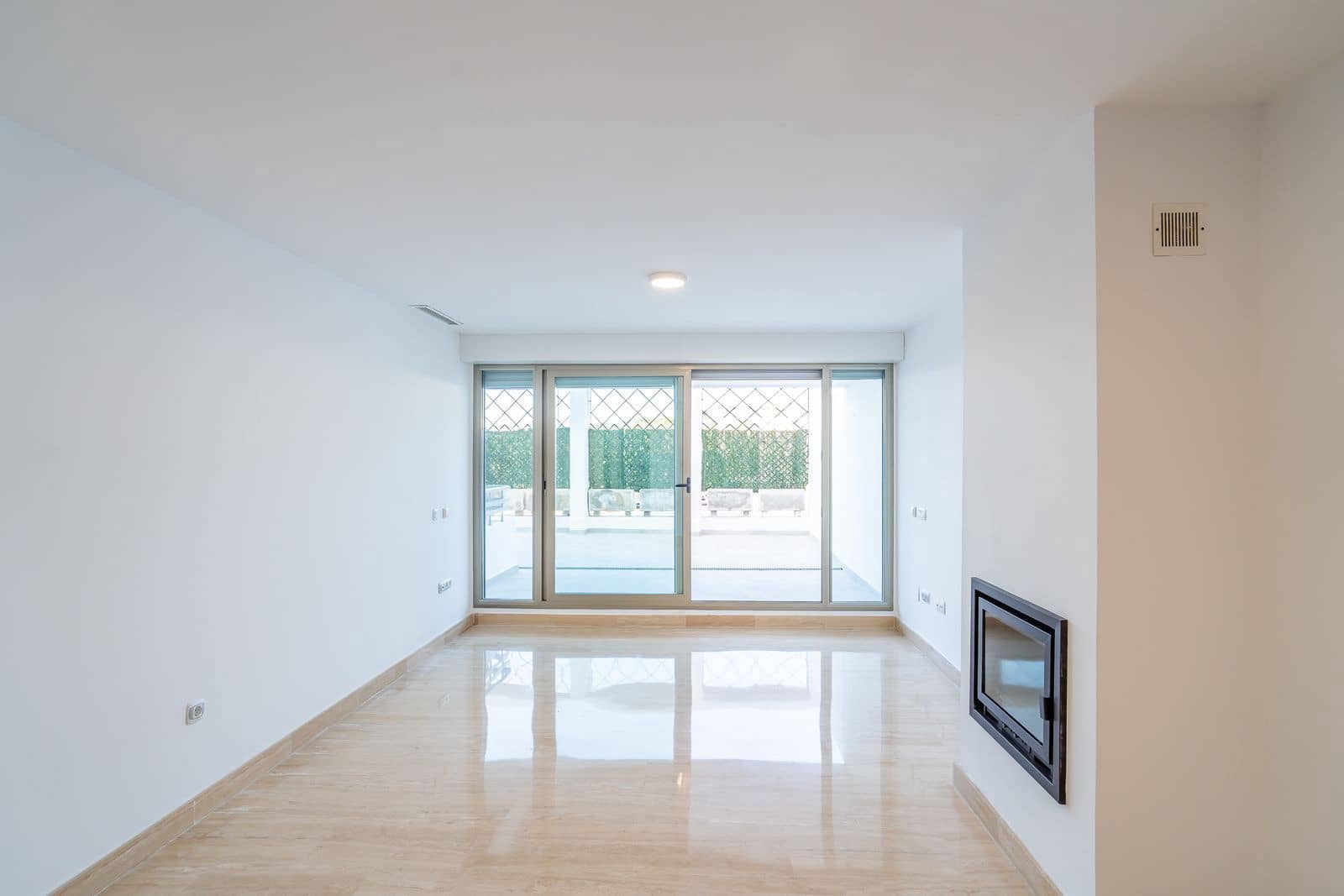 3 soverom Leilighet til salgs i La Cala de Mijas med svømmebasseng garasje - € 394 000 (Ref: 9999174)