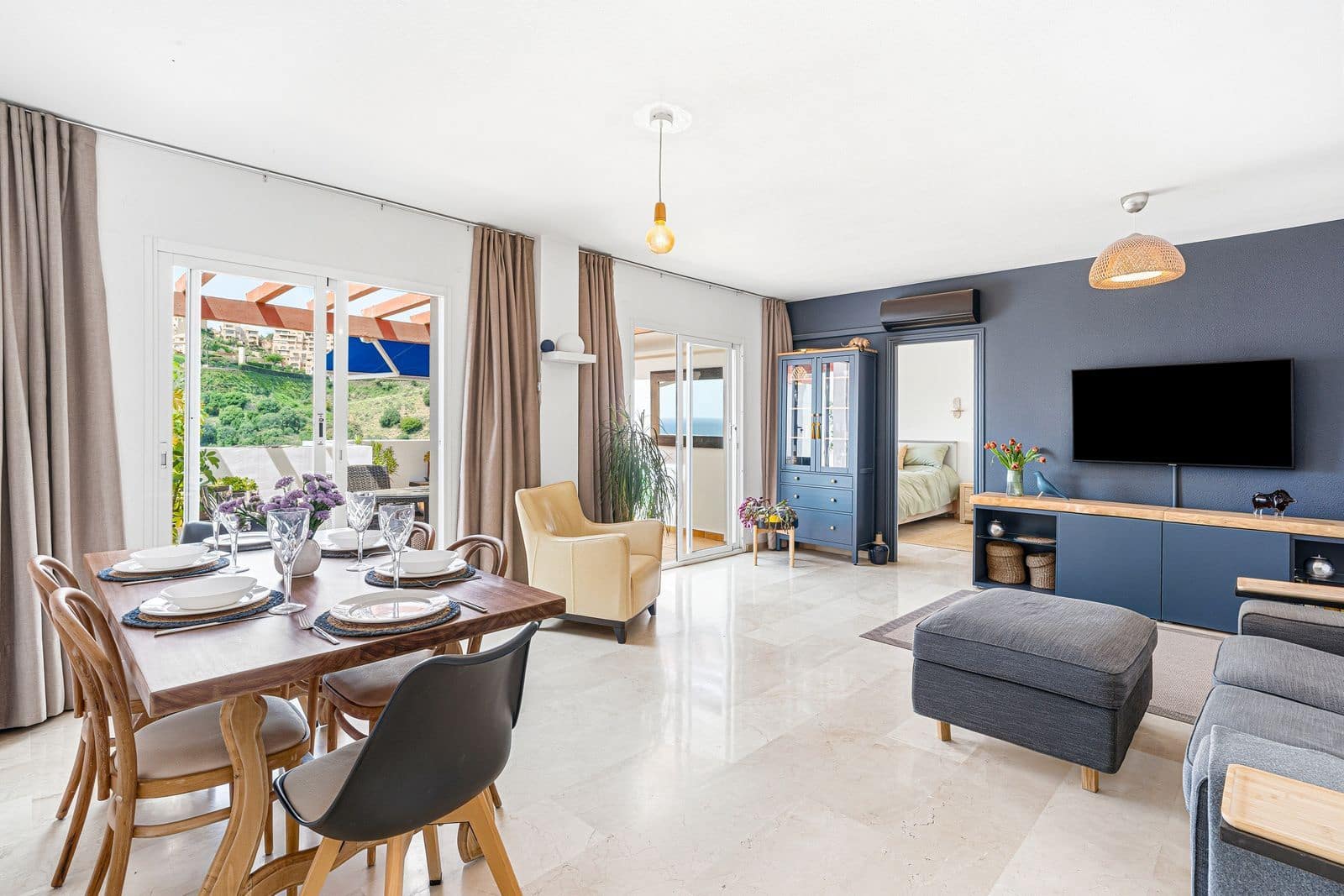 3 soveværelse Penthouse til salg i Calahonda med swimmingpool garage - € 449.000 (Ref: 9999189)