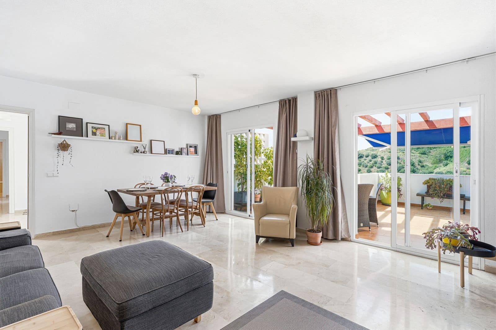 3 soveværelse Penthouse til salg i Calahonda med swimmingpool garage - € 449.000 (Ref: 9999189)