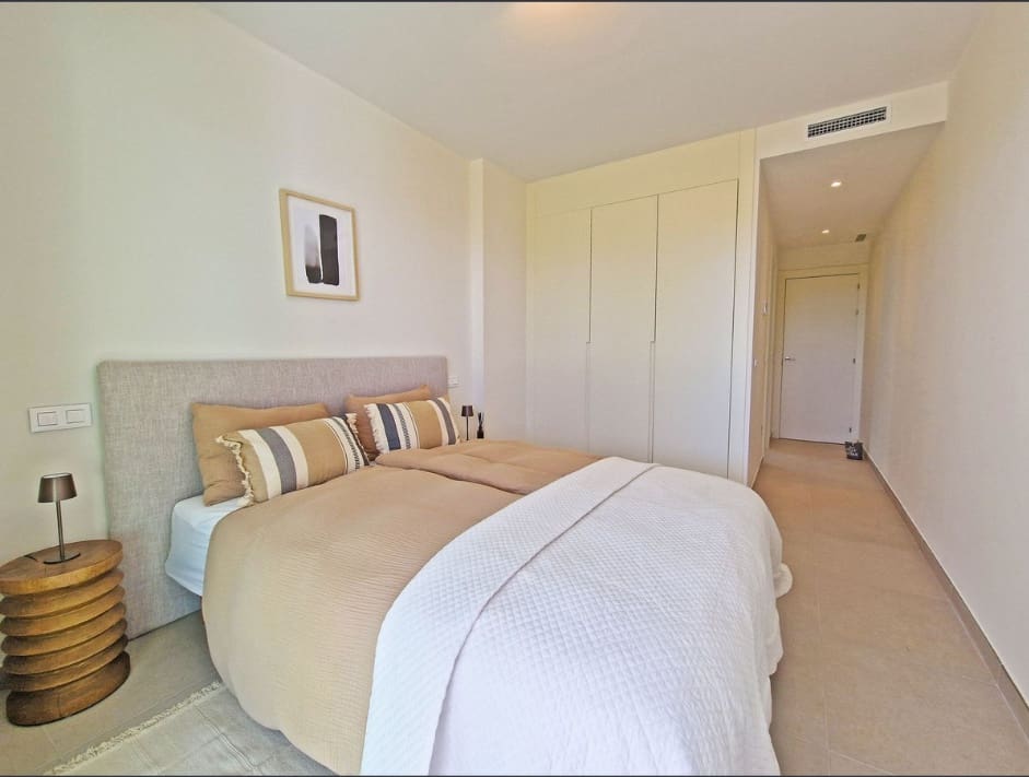 2 soverom Leilighet til salgs i La Cala de Mijas med svømmebasseng garasje - € 445 000 (Ref: 9999190)