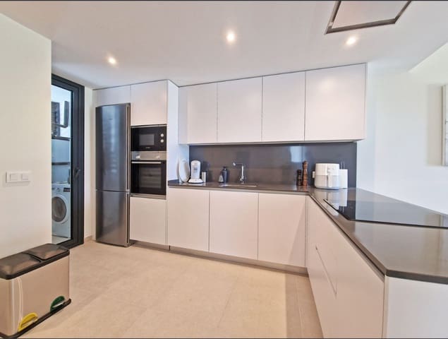 2 soverom Leilighet til salgs i La Cala de Mijas, Mijas med svømmebasseng garasje - € 445 000 (Ref: 9999190)