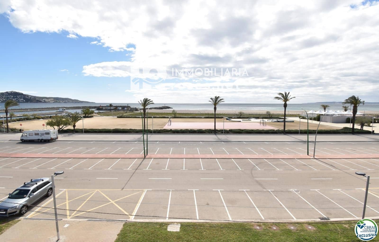 11 sypialnia Willa na sprzedaż w Empuriabrava z basenem garażem - 4 200 000 € (Ref: 10004357)