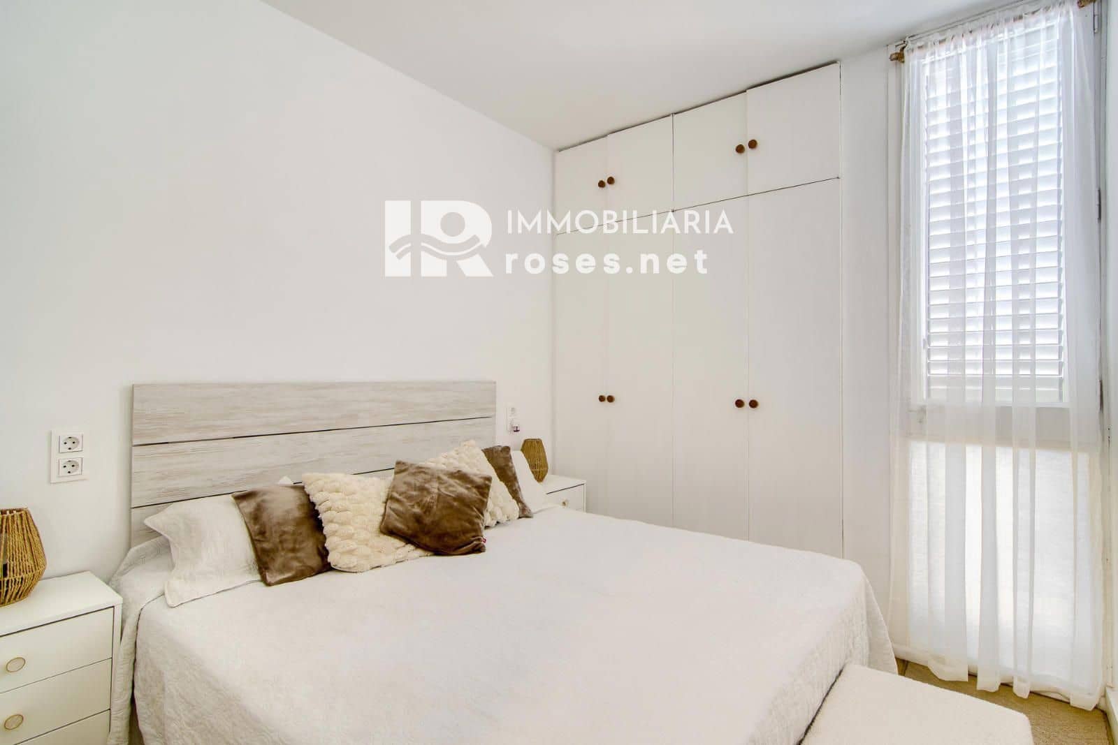 2 sypialnia Mieszkanie na sprzedaż w Roses - 139 000 € (Ref: 10004358)