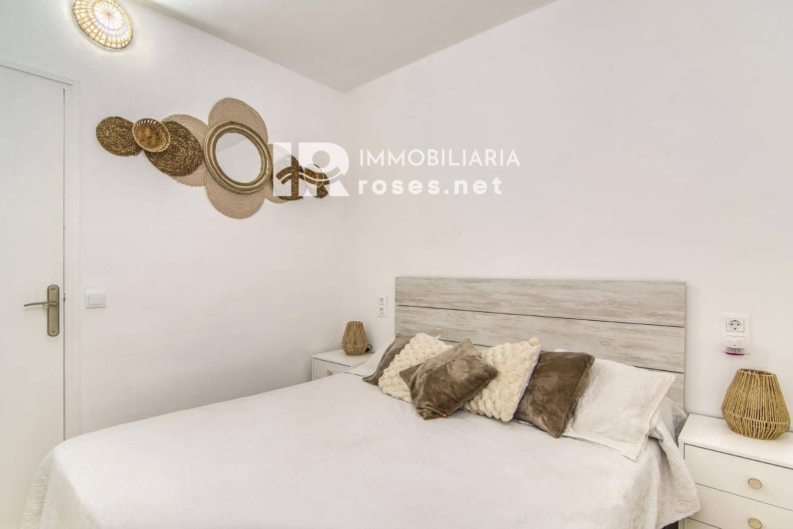 2 sypialnia Mieszkanie na sprzedaż w Roses - 139 000 € (Ref: 10004358)