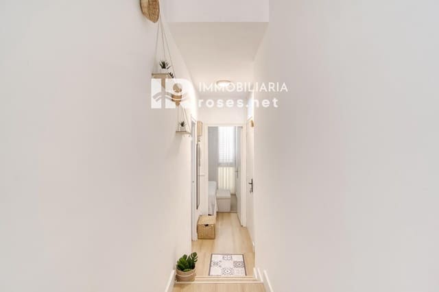 2 sypialnia Mieszkanie na sprzedaż w Roses - 139 000 € (Ref: 10004358)
