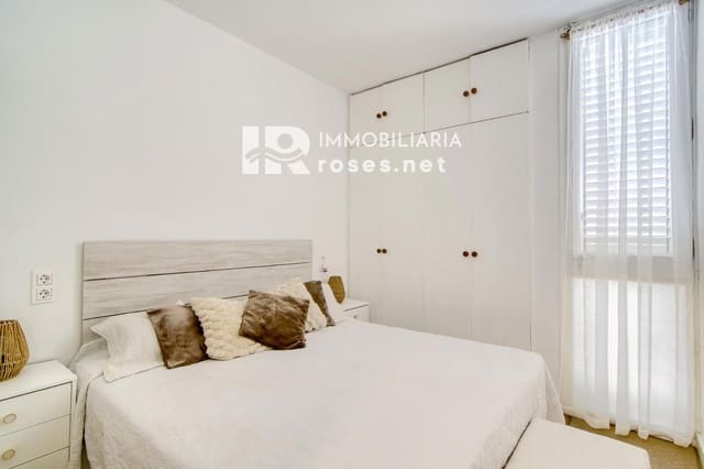 2 sypialnia Mieszkanie na sprzedaż w Roses - 139 000 € (Ref: 10004358)