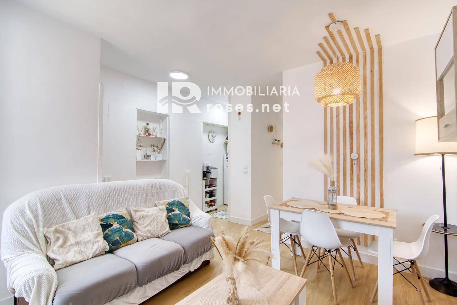 2 sypialnia Mieszkanie na sprzedaż w Roses - 139 000 € (Ref: 10004358)